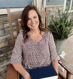 About | Annie McEwen